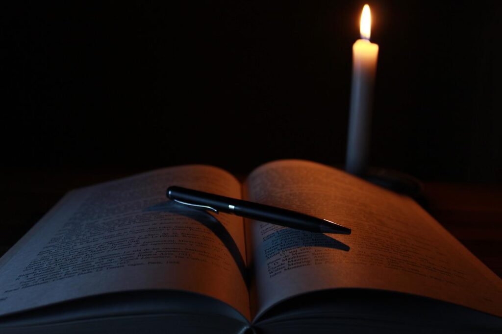 candle, book, old-1646765.jpg